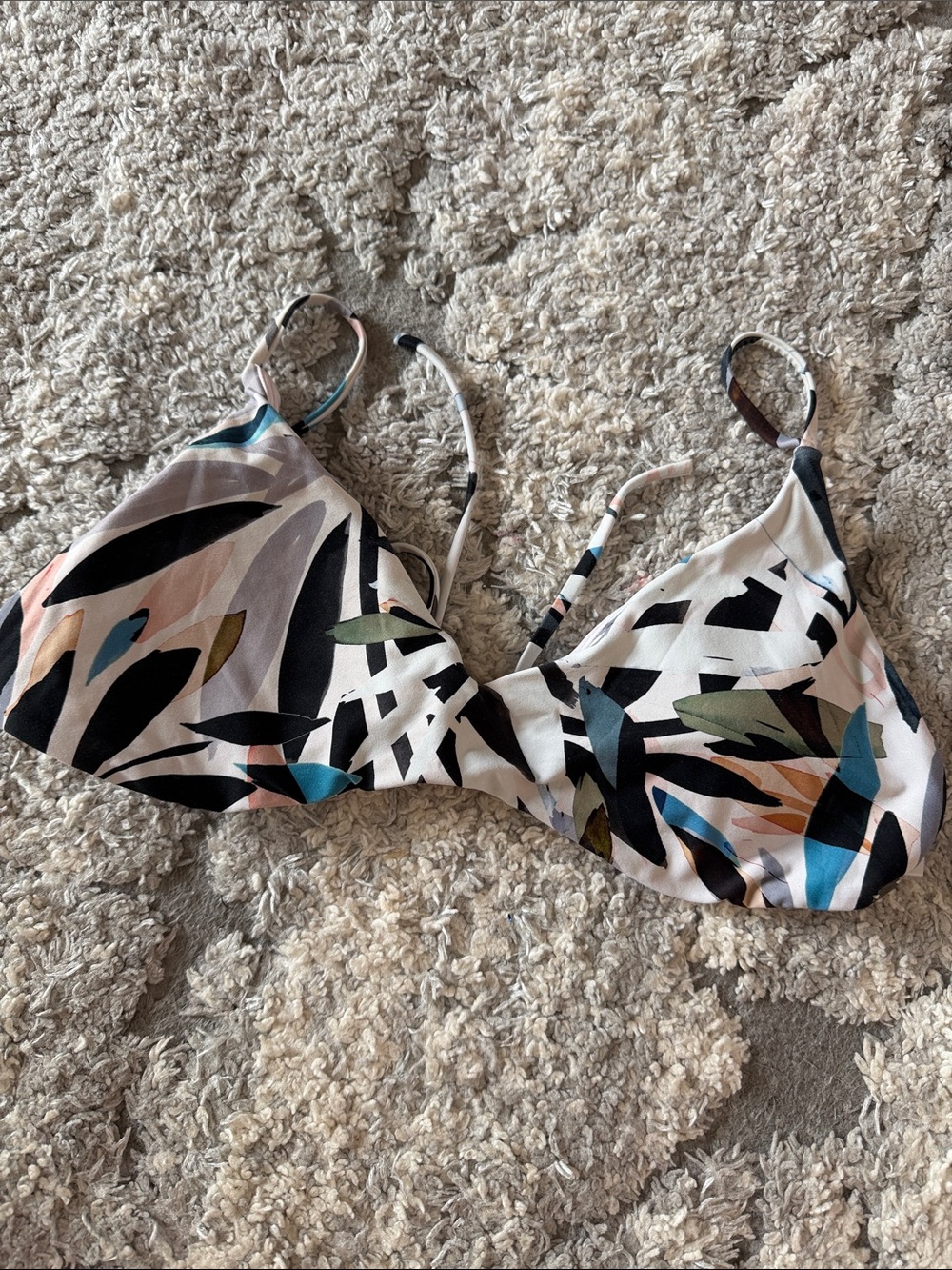 O’Neill swim top